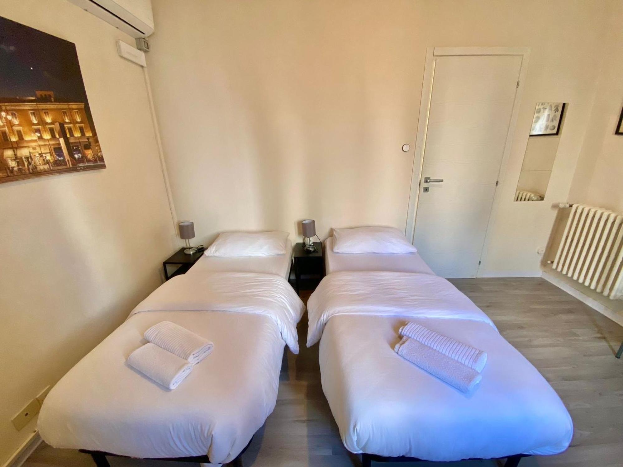 Maison Sarraj Parma Zimmer foto