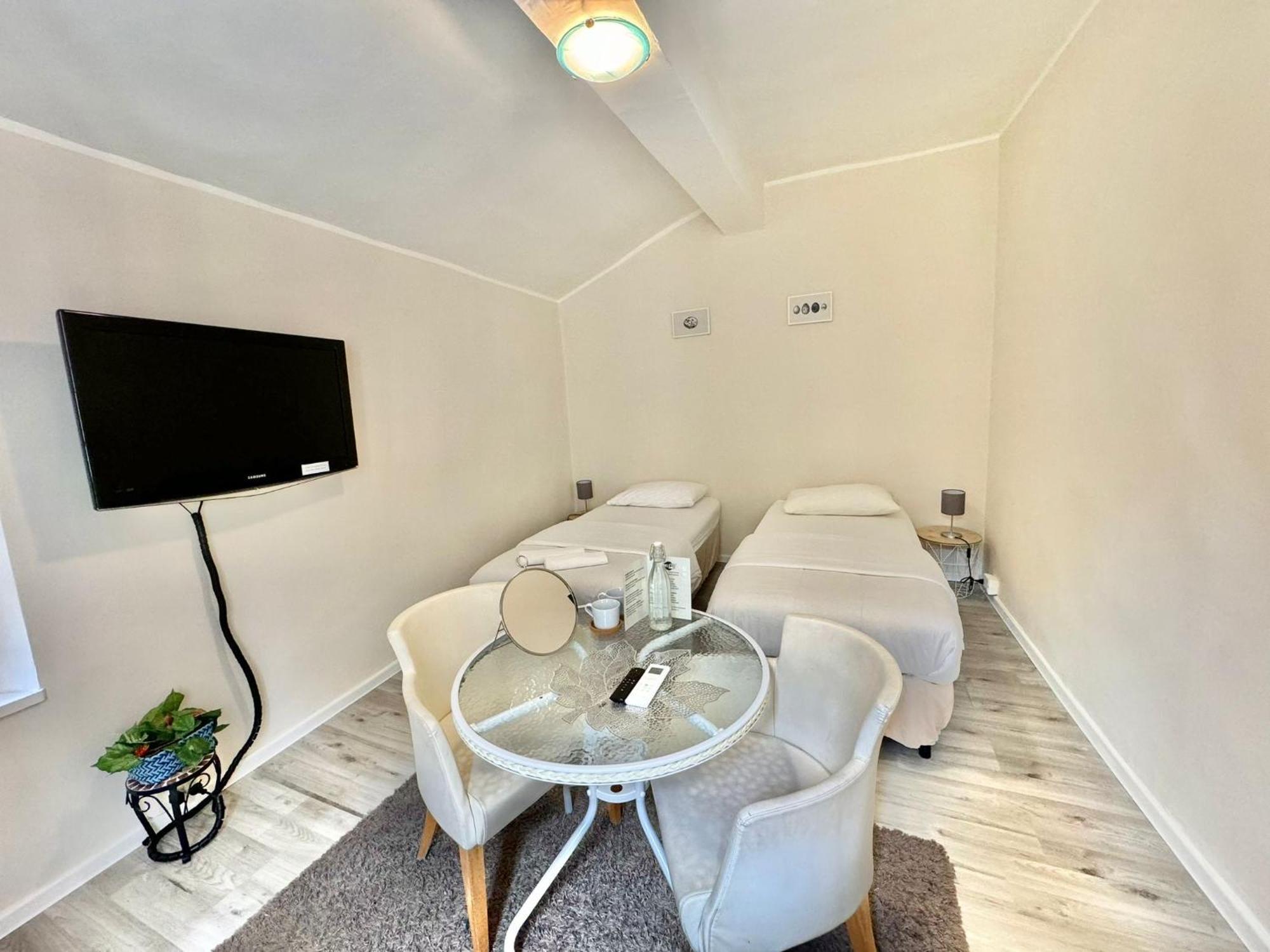 Maison Sarraj Parma Zimmer foto